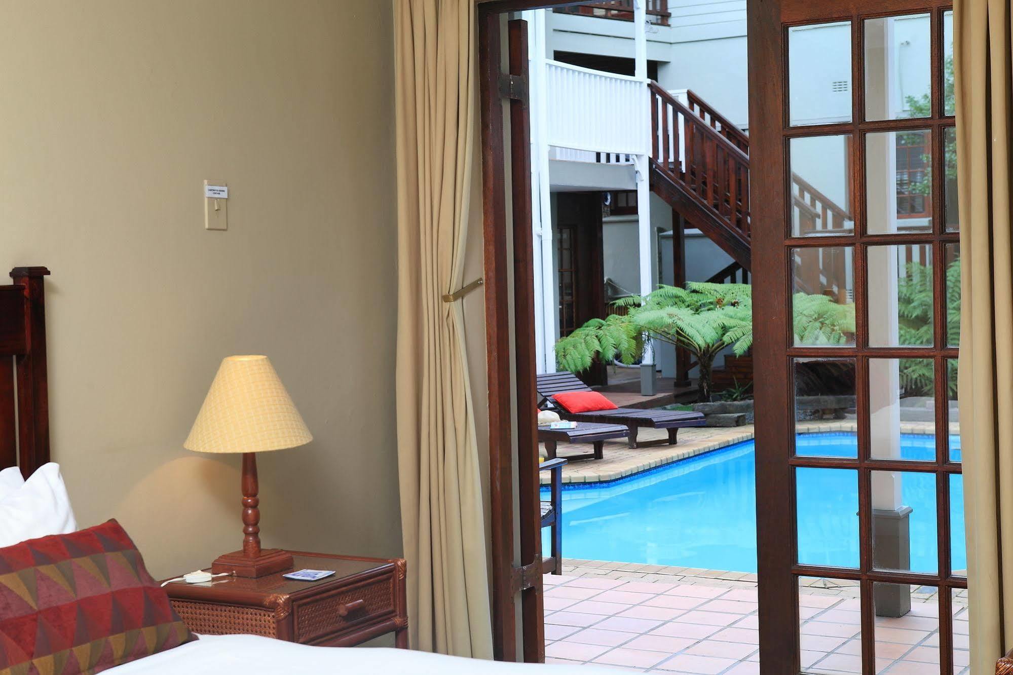 ลอรี่ เกสต์ลอดจ์ Hotel จอร์จ ภายนอก รูปภาพ